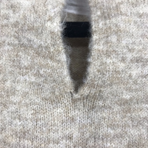 Peyton Primrose knit sweater lace trim keyhole xl - Picture 9 of 16